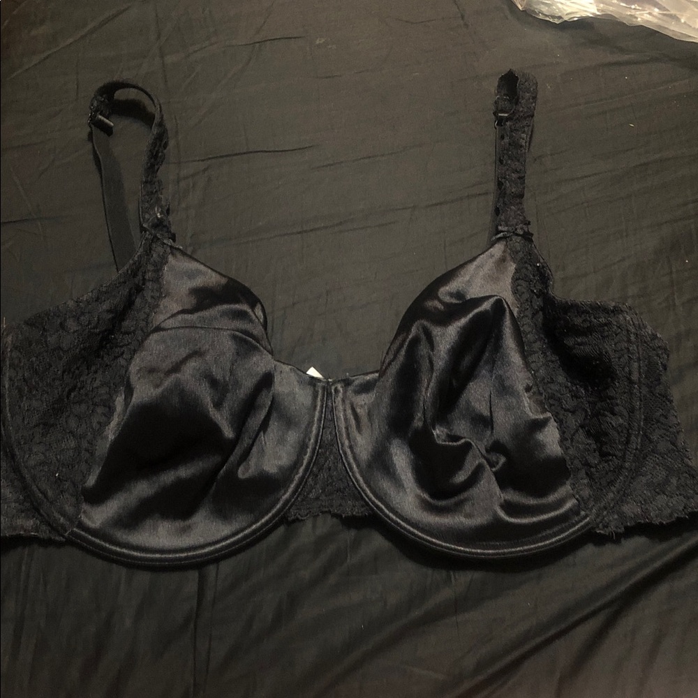 Cacique Black Satin Lace Bra underwire 46DDD